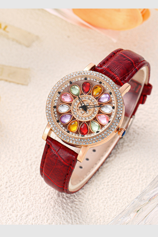 Montre Eclatante fleur de cristal ou le temps rencontre le luxe