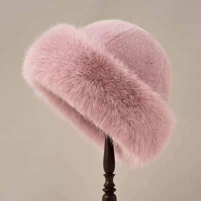 Valeria | Bonnet d'Hiver Élégant en Fausse Fourrure Douce et Raffinée